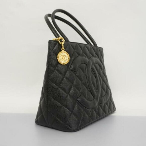 Authentic CHANEL CC Caviar Leather Medallion Tote Shoulder Bag Quilted Black - Picture 4 of 16